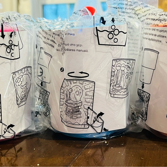 Spongebob Squarepants - set of 6 Tiki Cups -
2024 Burger King - BRAND NEW SEALED - Picture 2 of 4